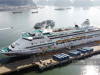 Hạ tầng cảng biển - động lực phát triển du lịch Quảng Ninh