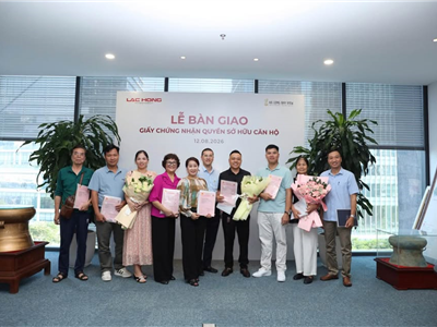 Cư dân Chung cư Ramada chính thức nhận sổ đỏ